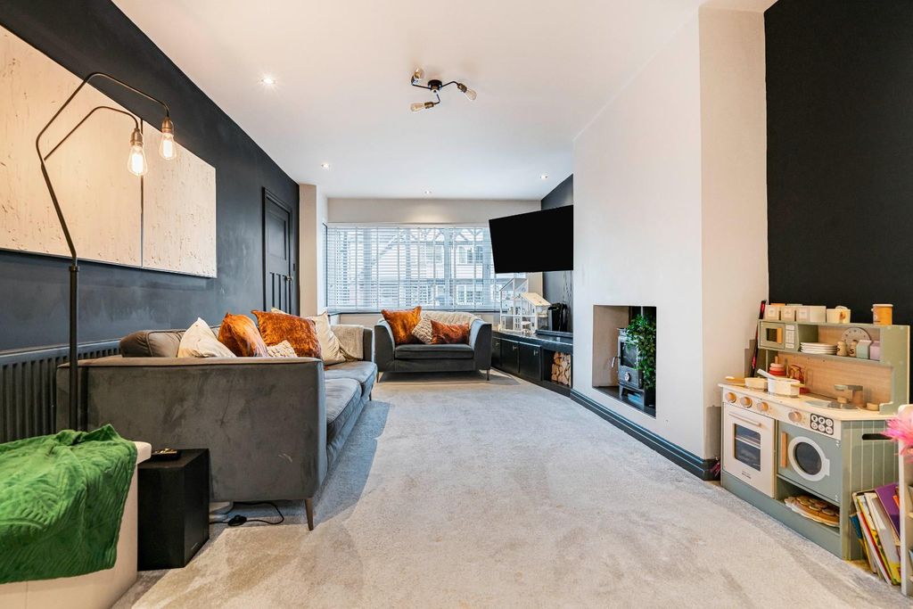 Property photo 2 of 35 54_65250.Jpg