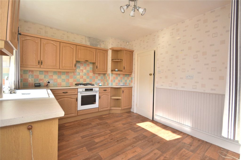 Property photo 2 of 14 Picture No. 06