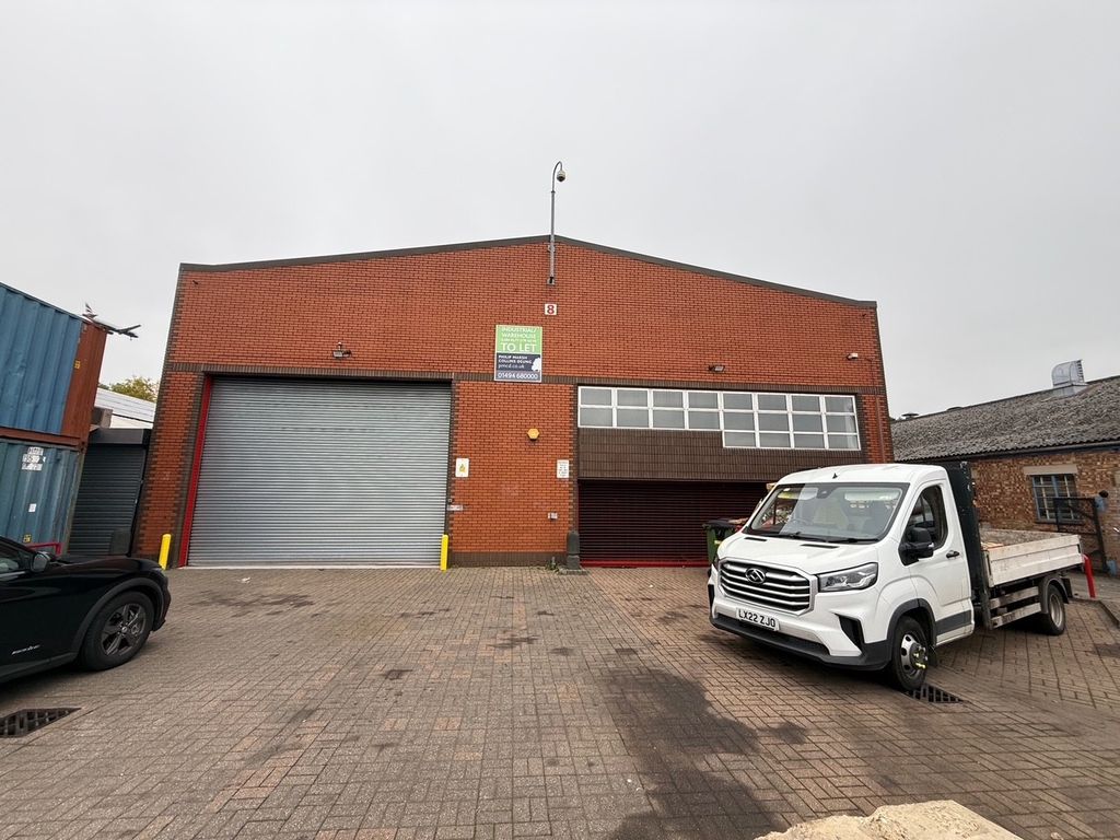 Property photo 1 of 17 Photo 41