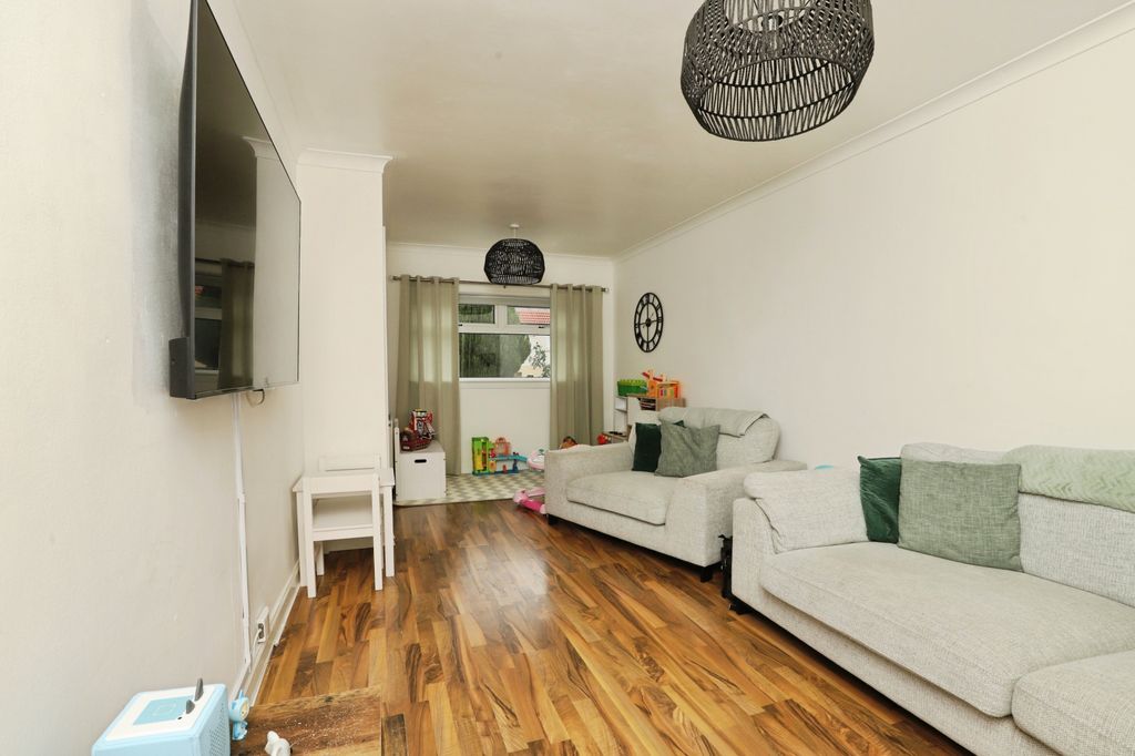Property photo 3 of 14 Living Area