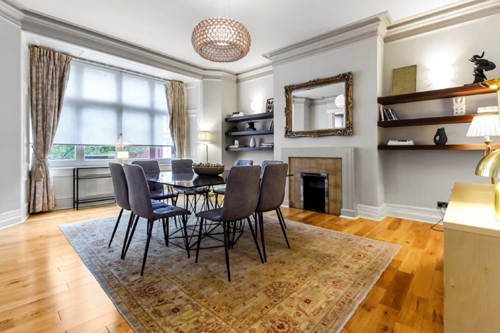 Property photo 2 of 12 Dining Area