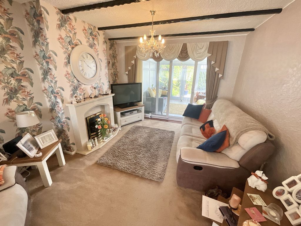 Property photo 3 of 18