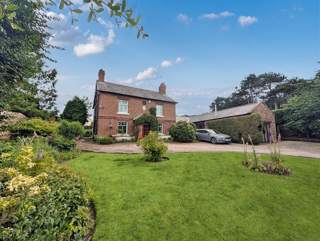 Property photo 1 of 35