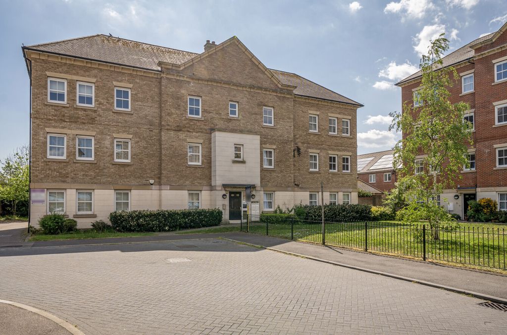 Property photo 1 of 22 Front