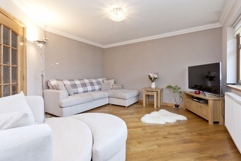 Property photo 3 of 11 Photo 3