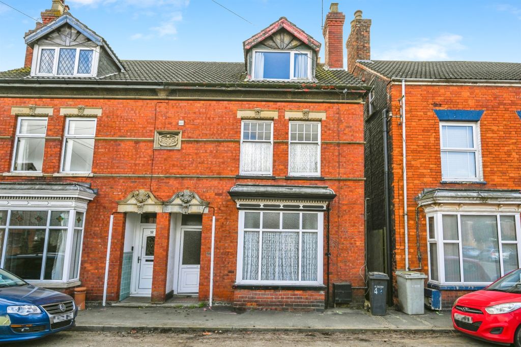 Property photo 1 of 17