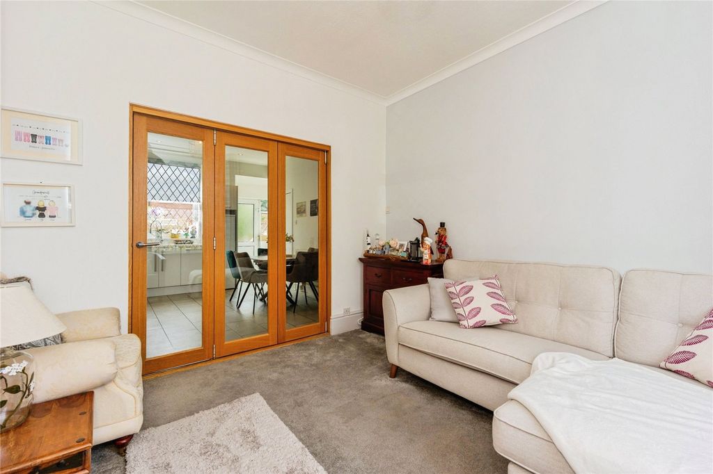 Property photo 3 of 17 Picture No. 17
