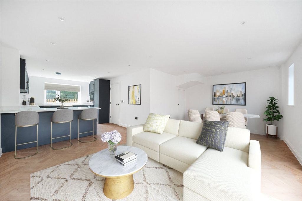 Property photo 2 of 23 Open Plan Living