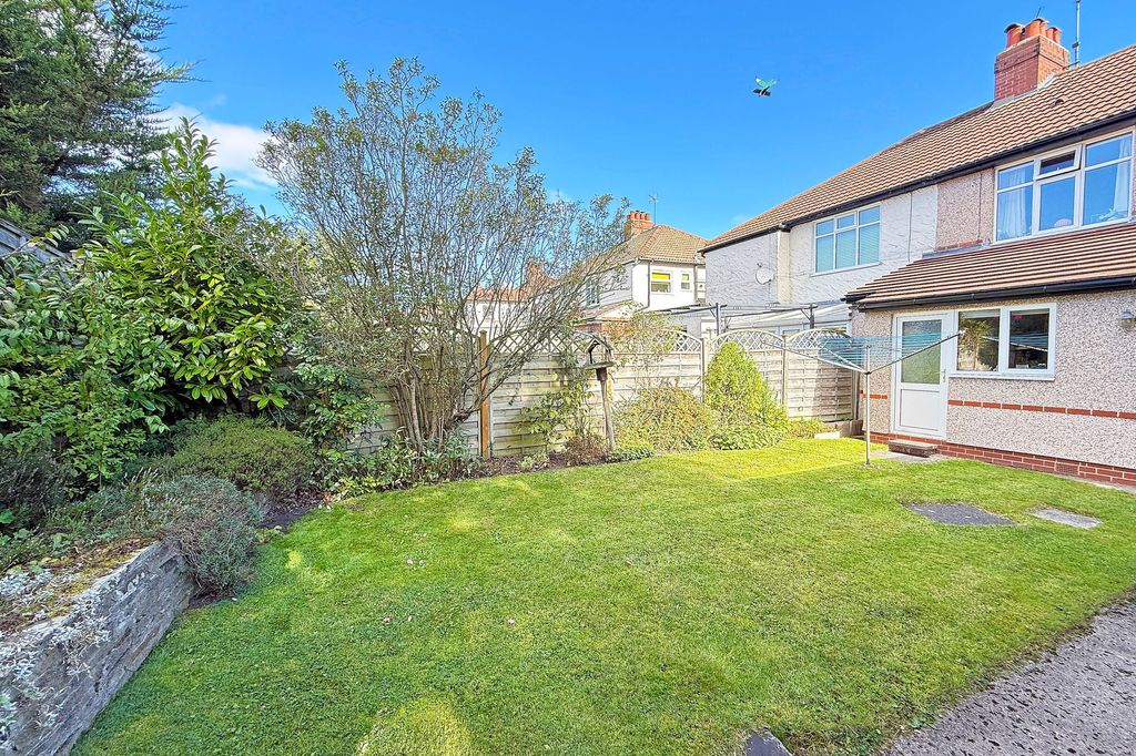 Property photo 3 of 21