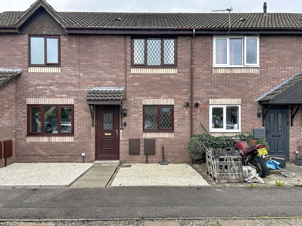 Property photo 1 of 18
