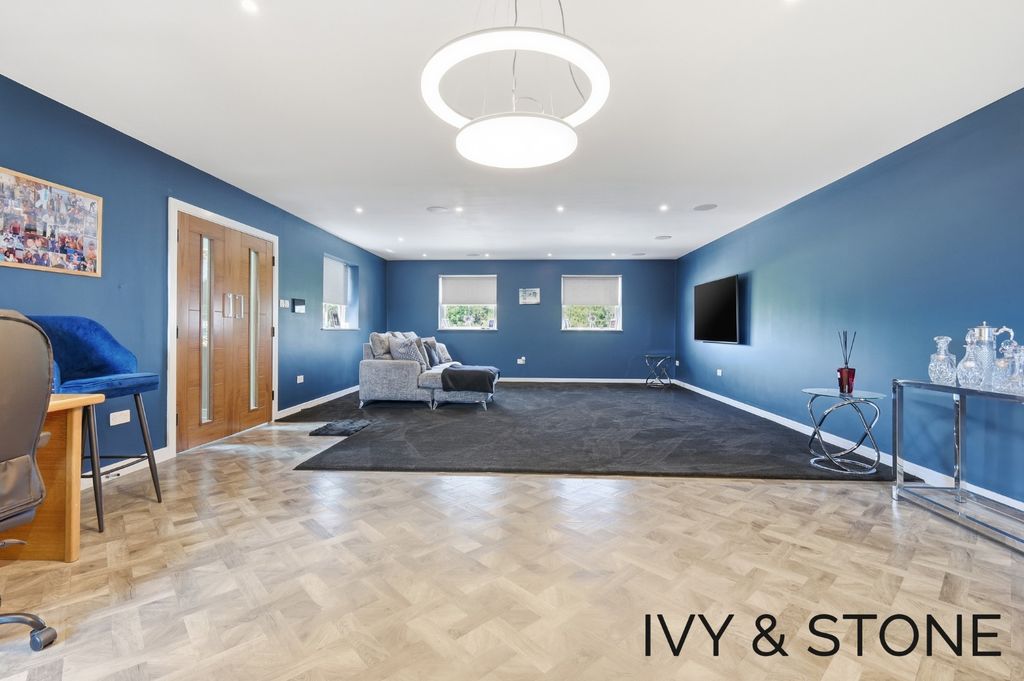 Additional image 6 of 3 bed detached house for saleChalk Lane, Harlow, Essex CM17