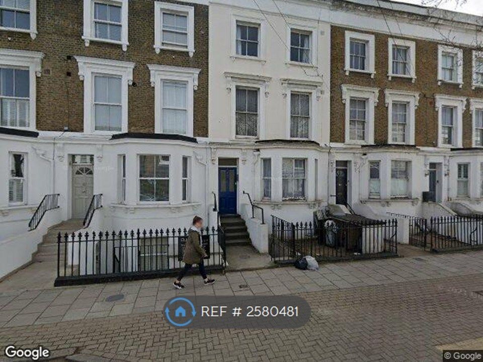 Property photo 2 of 11 Fernlea Road