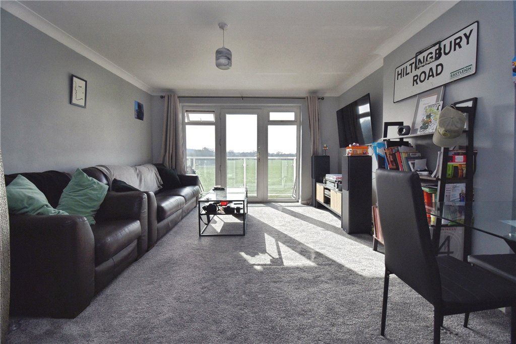 Property photo 3 of 10 Picture No. 06