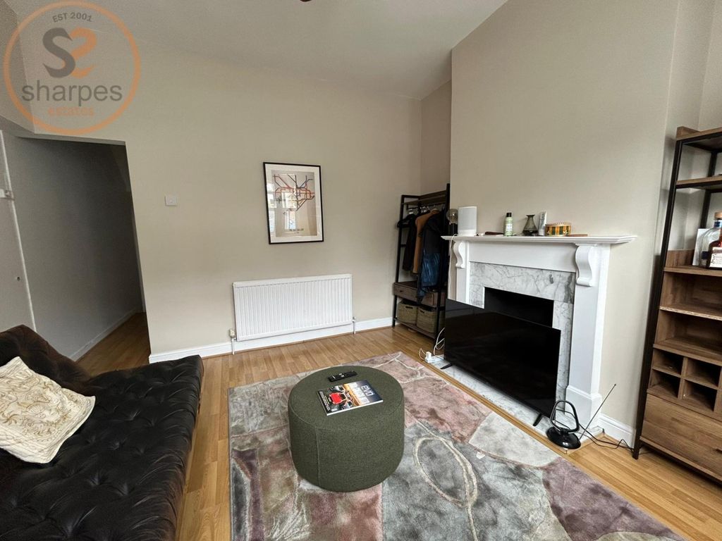 Property photo 2 of 13 Ae5B3Fa0-694c-46Ad-A9d9-Dd572A17B9B1.Jpeg