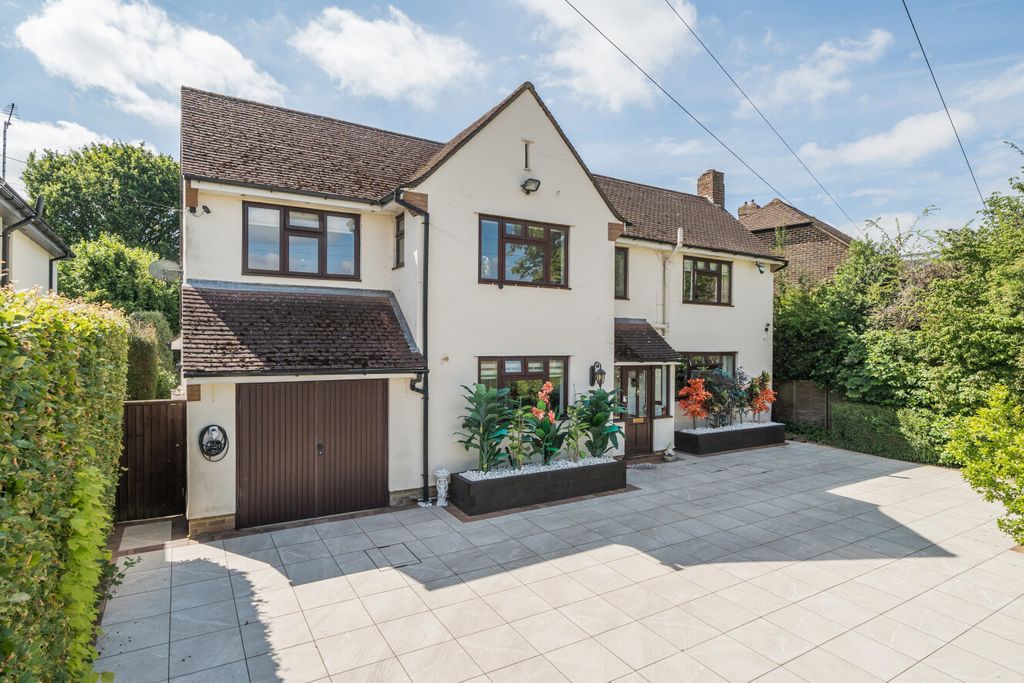 Property photo 1 of 20 1477519-20-6A311E...