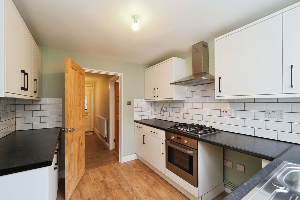Property photo 3 of 20 Img_2137