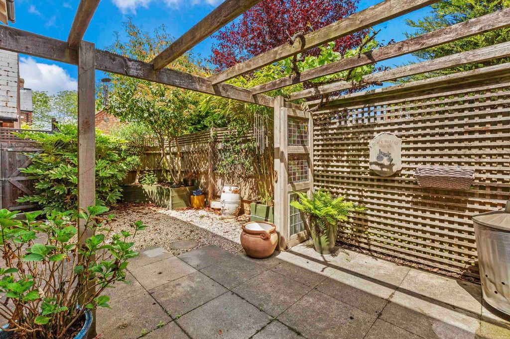 Property photo 3 of 14