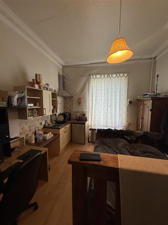 Property photo 3 of 10 Pic 3.Jpg