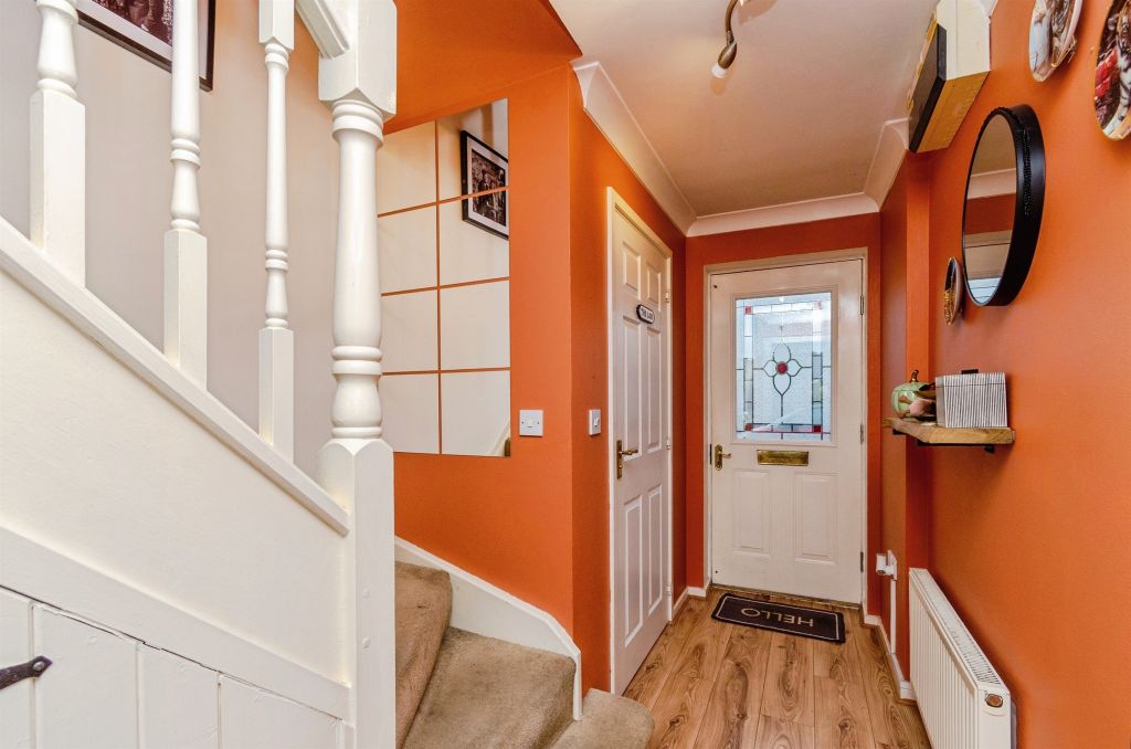 Property photo 2 of 17