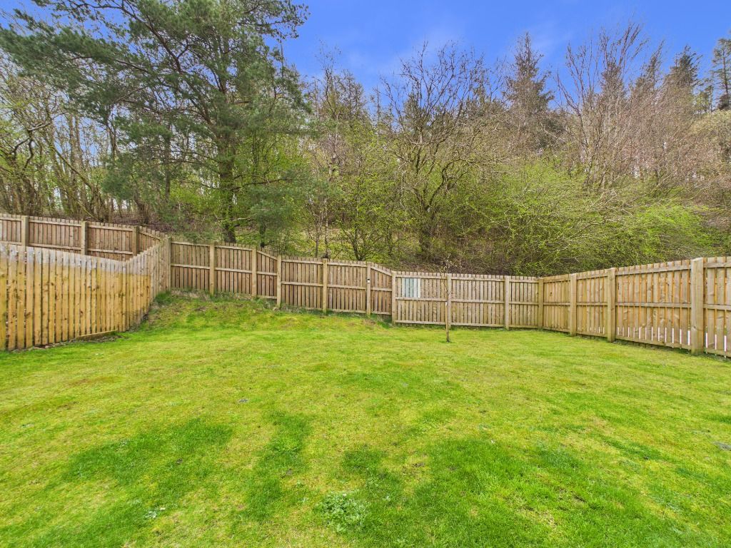 Property photo 3 of 35