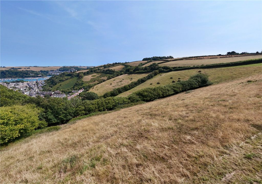 Property photo 2 of 11 Picture No. 10