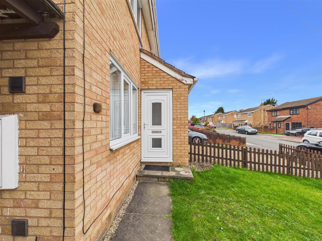 Property photo 2 of 14 Cam05207G0-Pr0088-Still021.Jpg