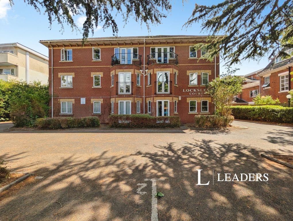 Property photo 1 of 8 Pbox-Img.Jpg