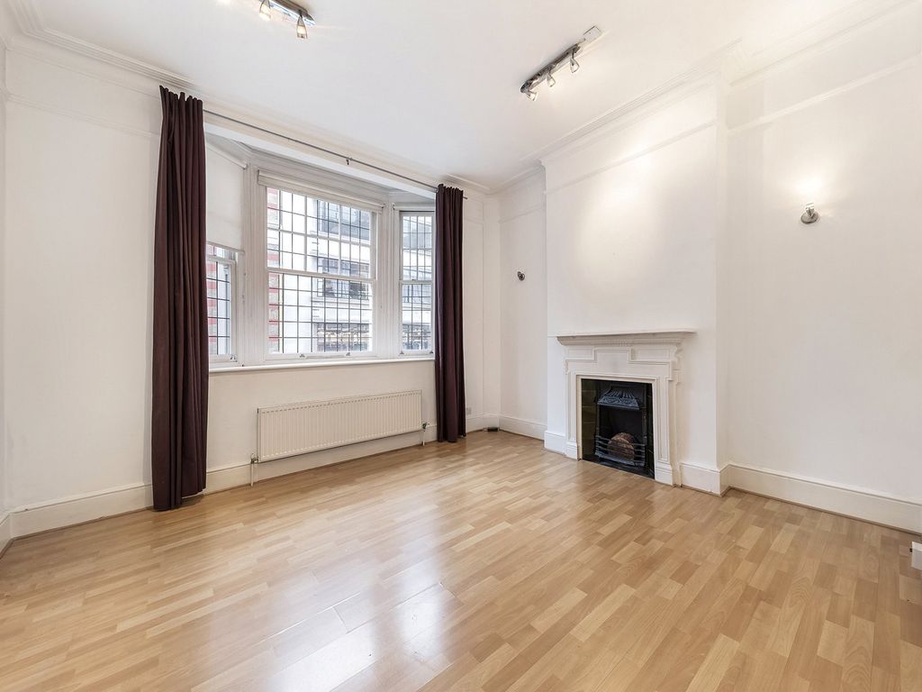 Property photo 1 of 9 Long Acre