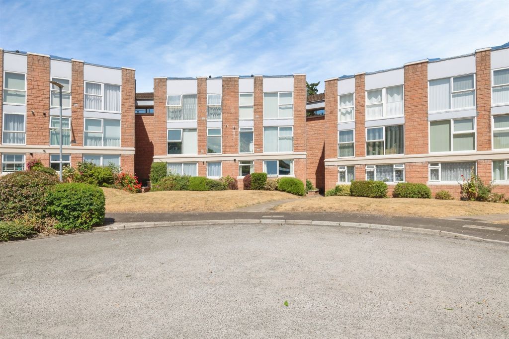 Property photo 1 of 17