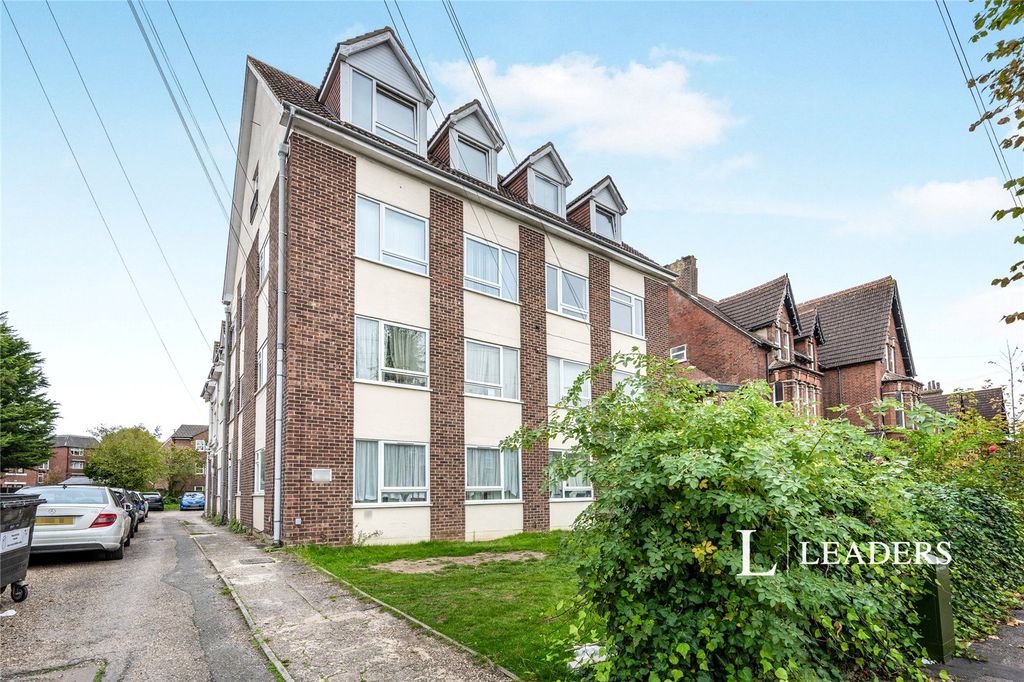 Property photo 1 of 10 Picture No. 05