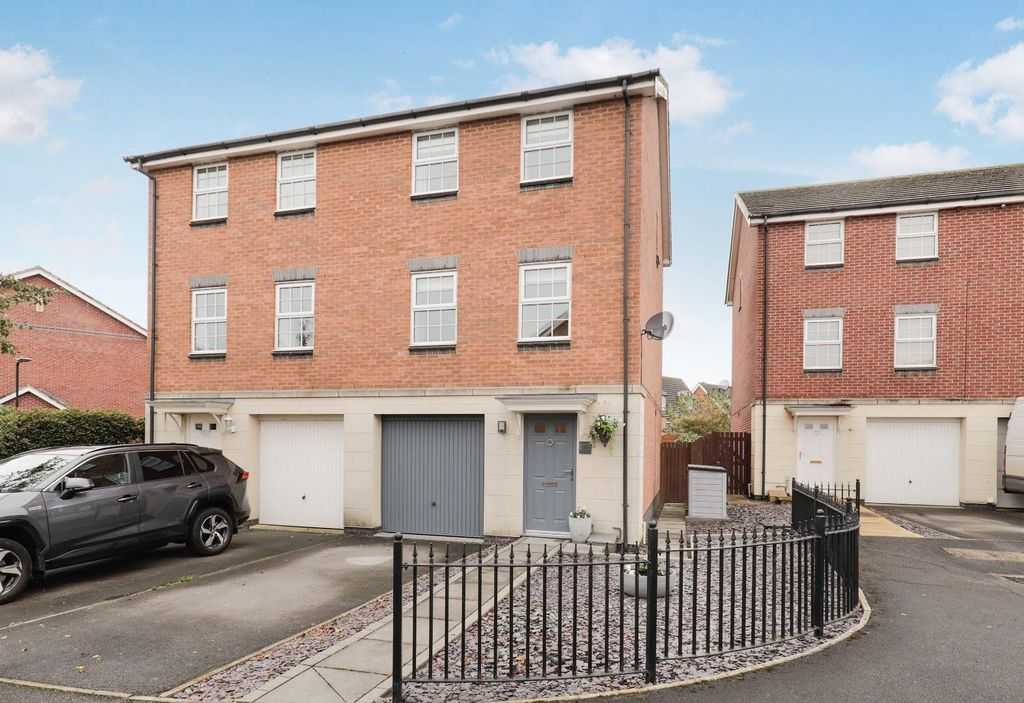 Property photo 1 of 15 Front3.Jpg