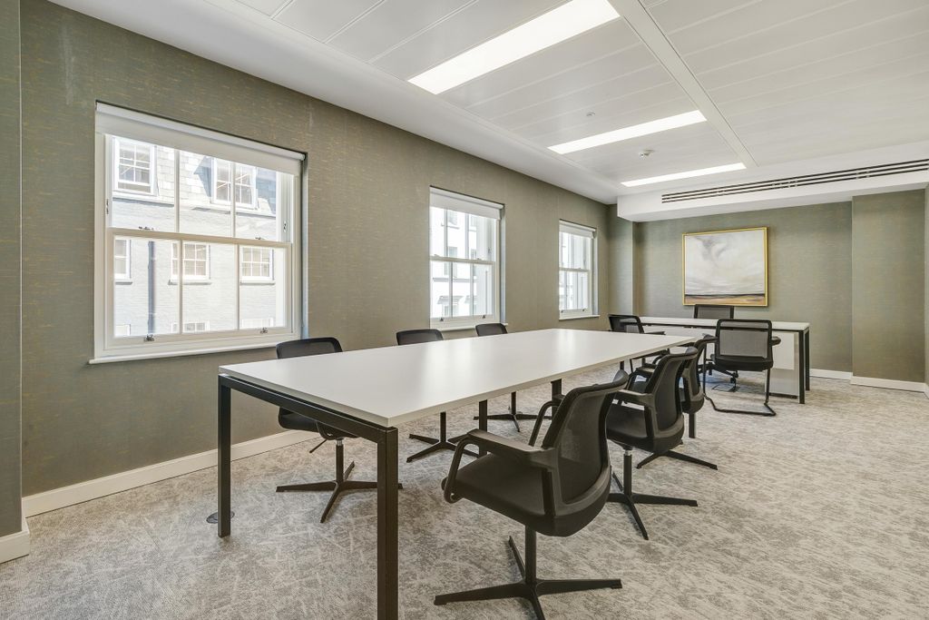 Property photo 2 of 25 Doverstreet32Officespace13.Jpg