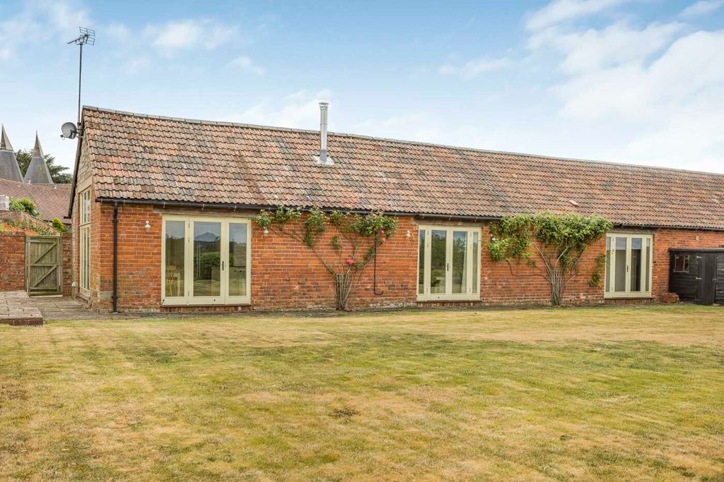 Property photo 2 of 28 14_59030