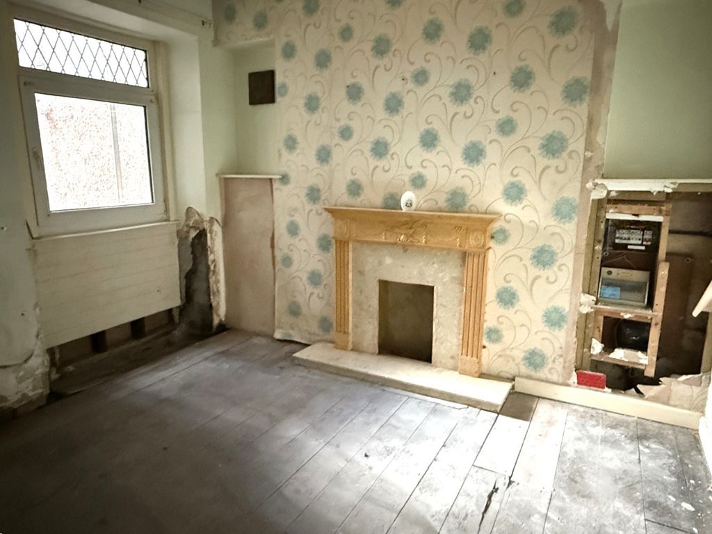 Property photo 3 of 12 Not Specified