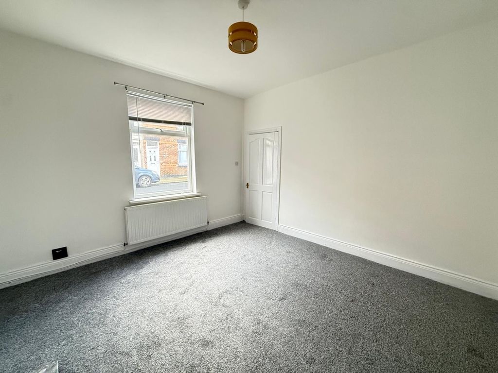 Property photo 3 of 14 Whatsapp Image 2026-02-28 At 11.45.57 (1)