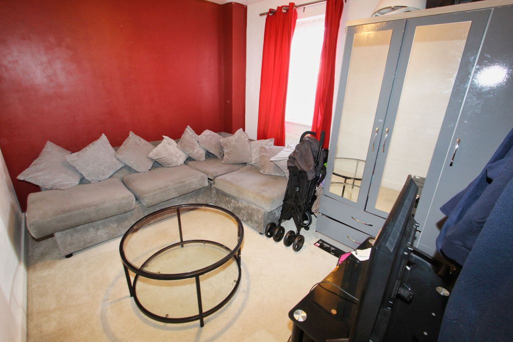 Additional image 10 of 2 bed flat for saleHoldenby Drive, Corby NN17