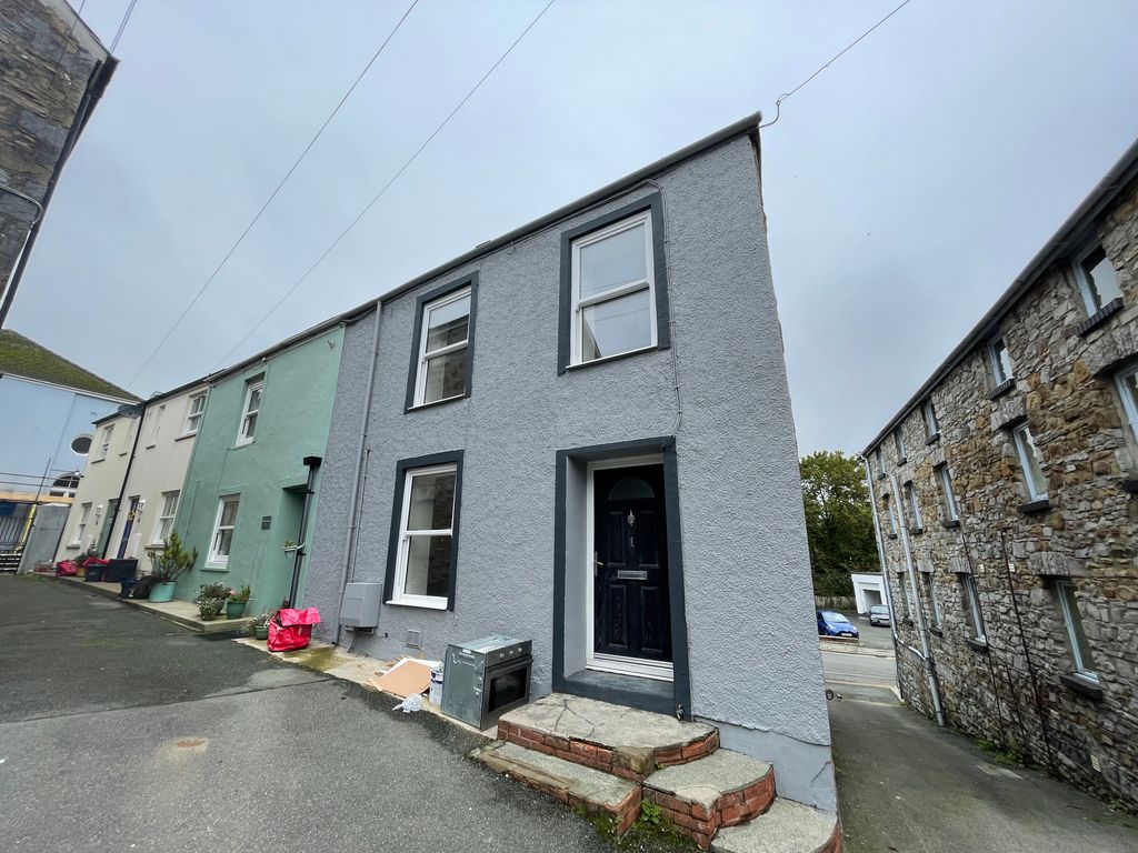 Property photo 1 of 10
