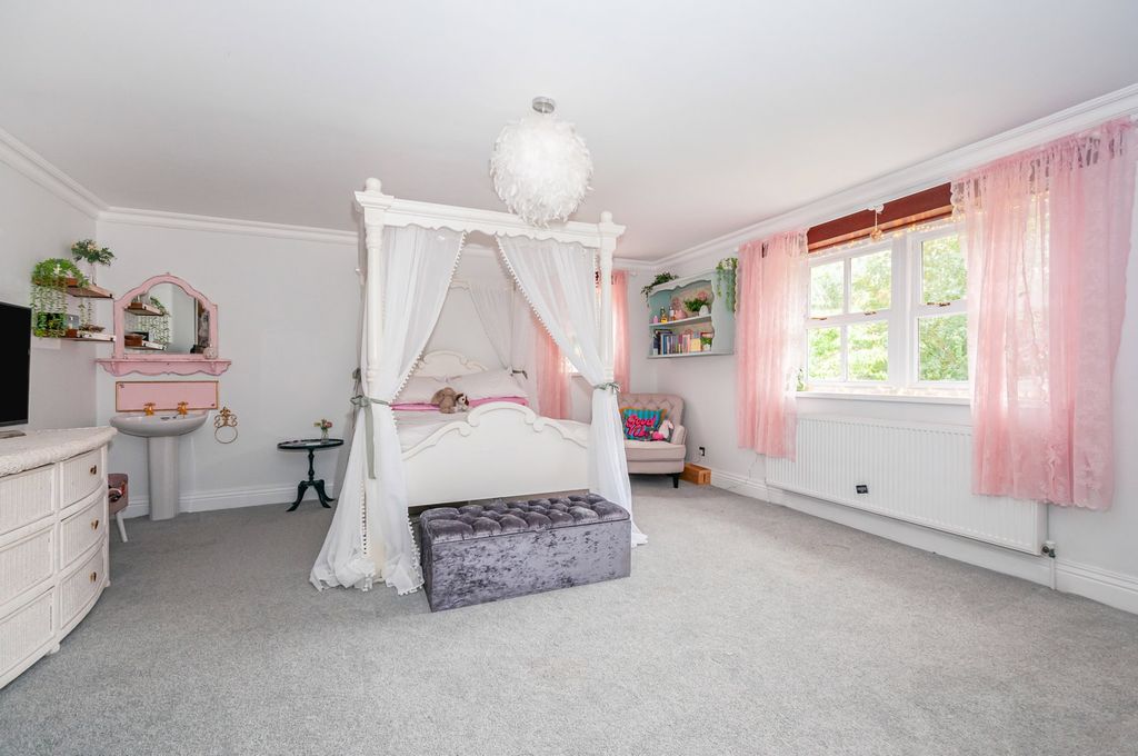 Additional image 23 of 5 bed detached house for saleCarr Lane, Watton, Driffield YO25