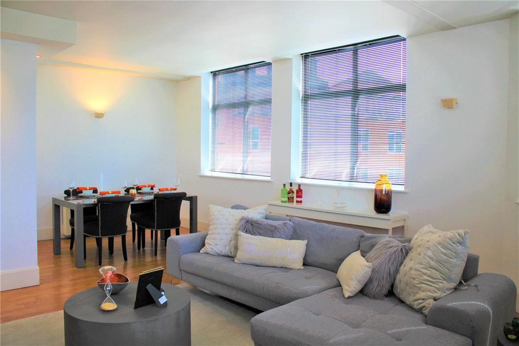 Property photo 1 of 11 Picture No. 09