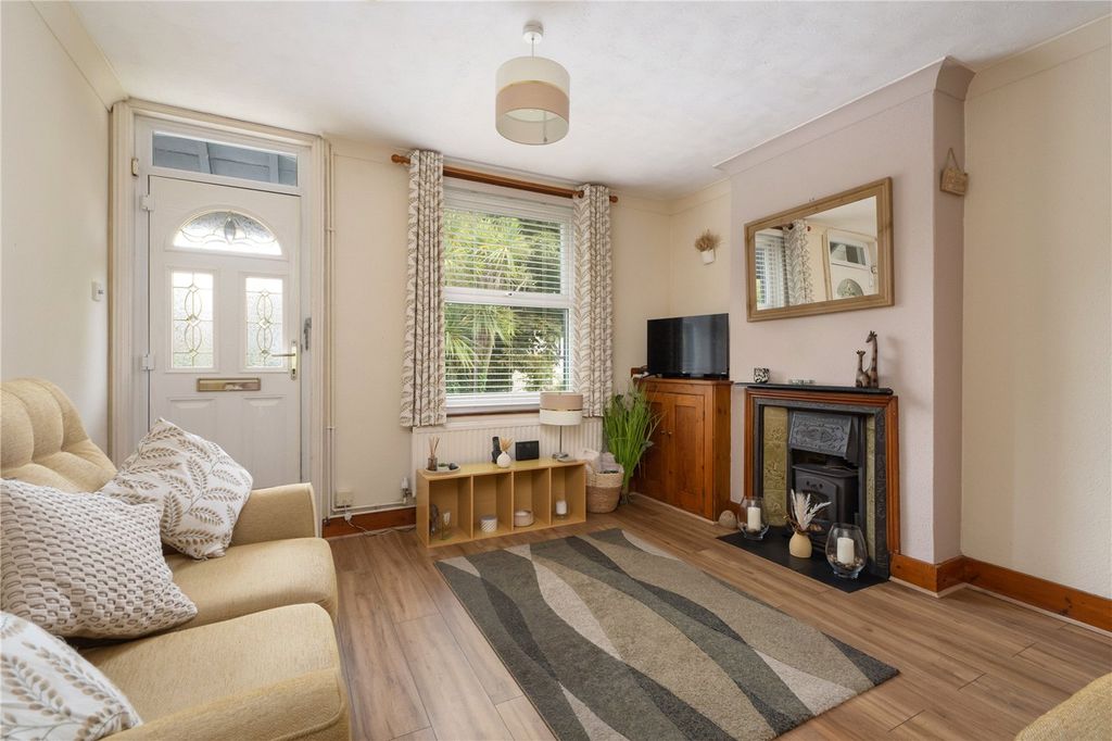 Property photo 3 of 20 Picture No. 06