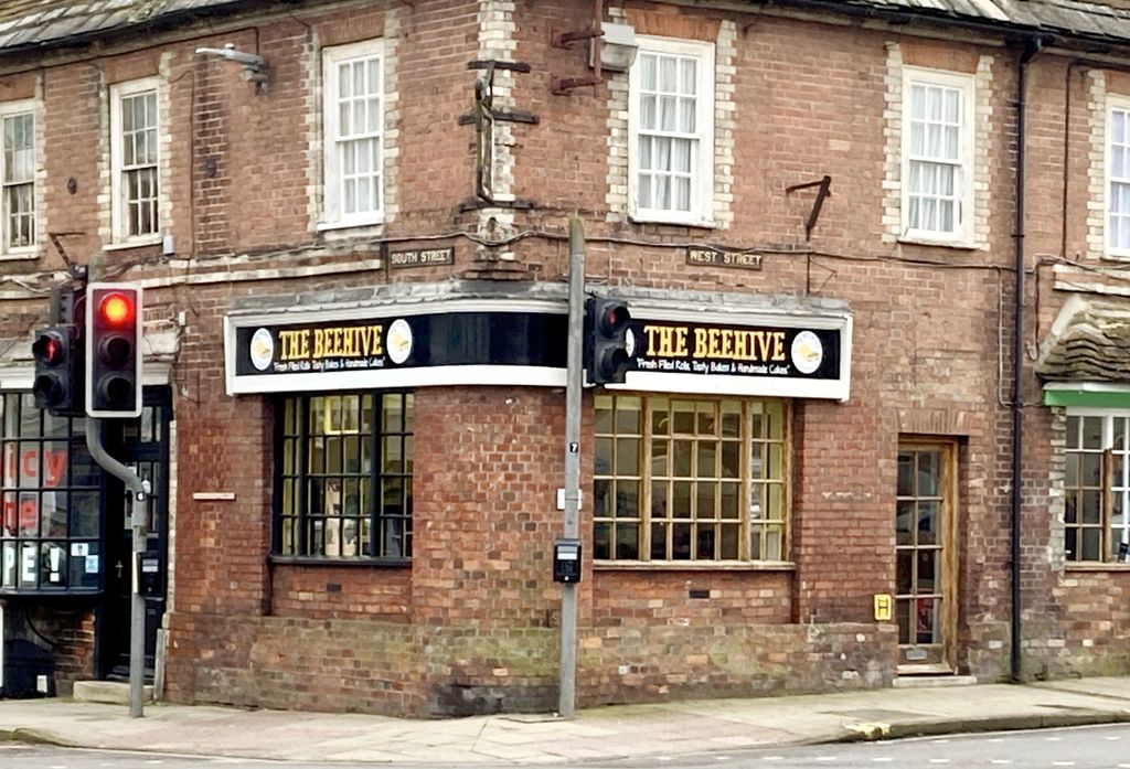 Property photo 1 of 6