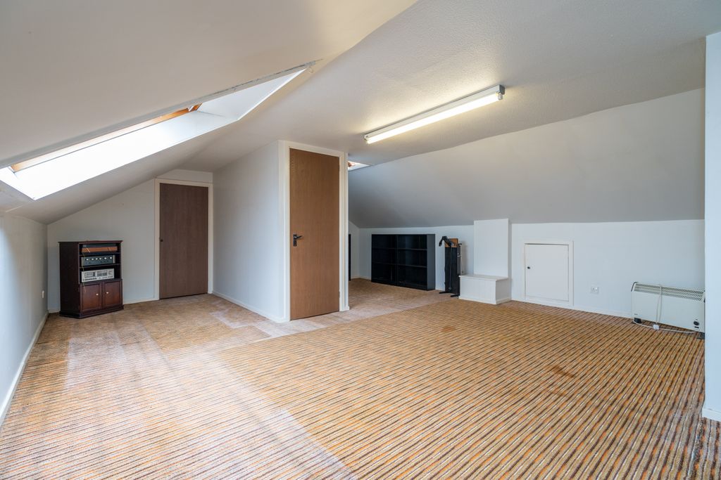 Additional image 18 of 3 bed semi-detached bungalow for sale2 Riselaw Terrace, Braids, Edinburgh EH10