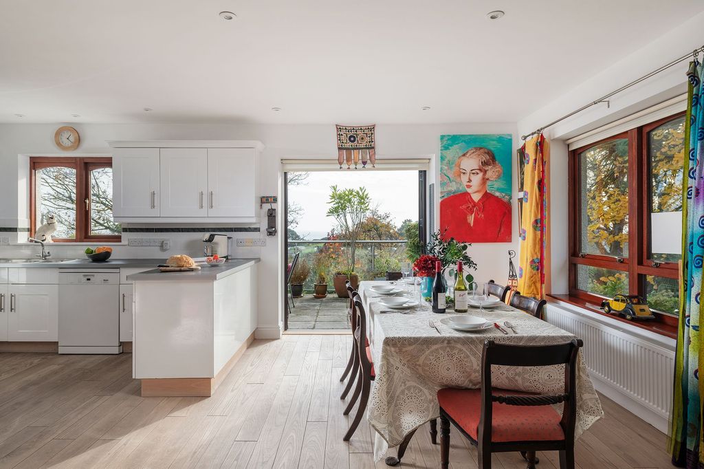 Property photo 2 of 18 Dining Area_Ginkgo House, Stoke Fleming