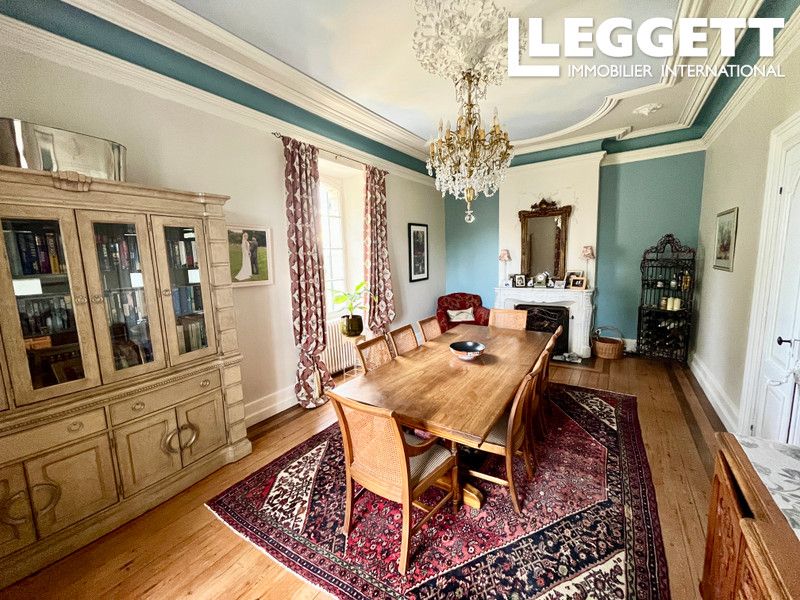 Property photo 3 of 10