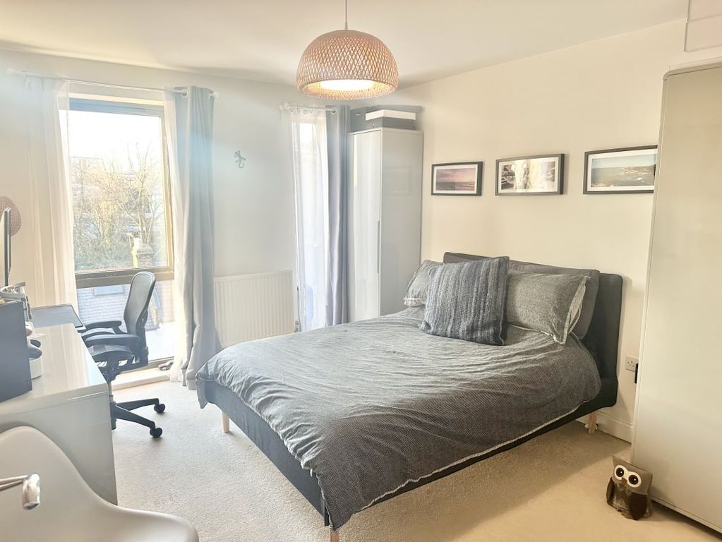 Property photo 3 of 5