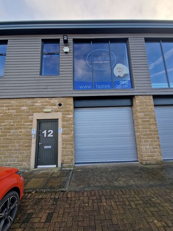 Property photo 1 of 6