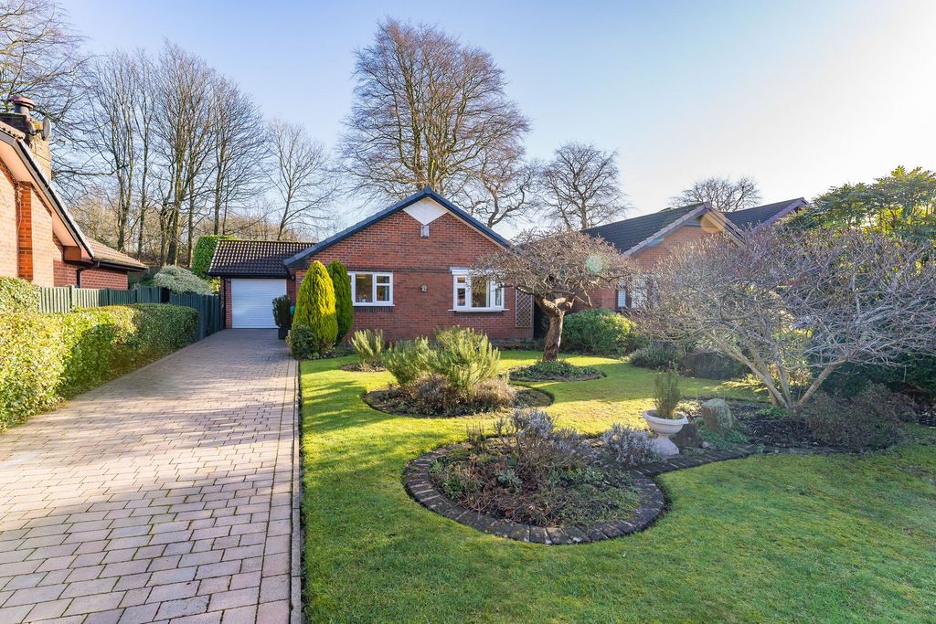 Property photo 1 of 24