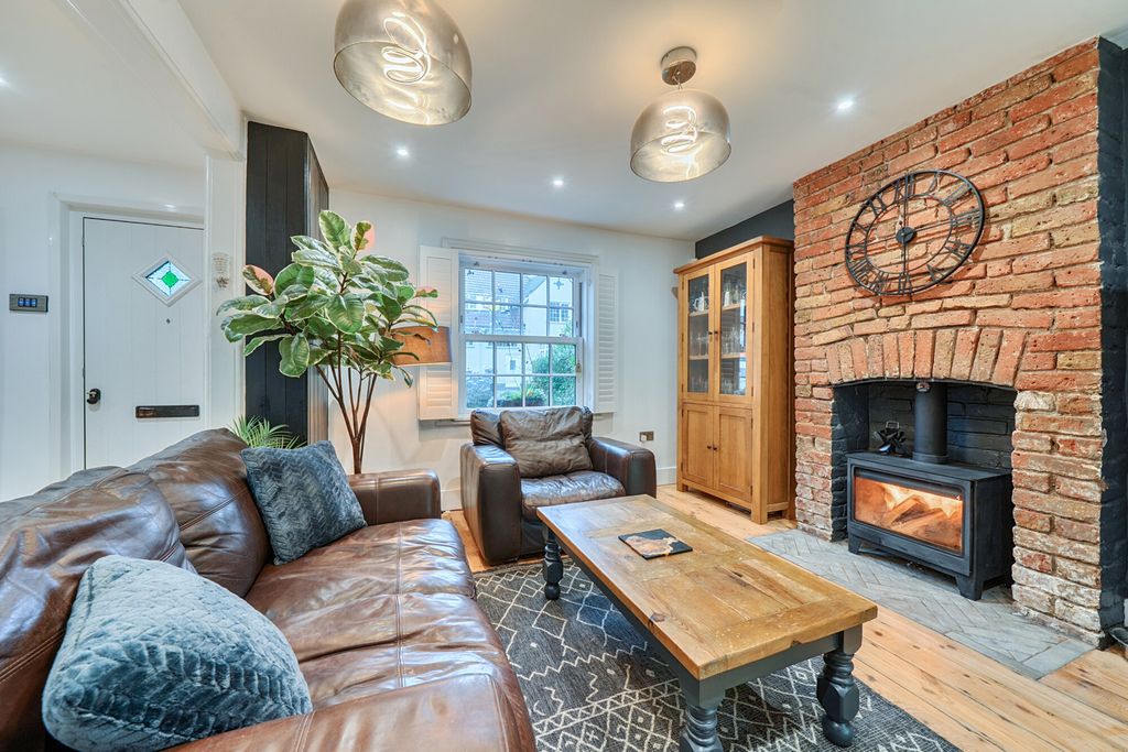 Property photo 3 of 31 Reception Room