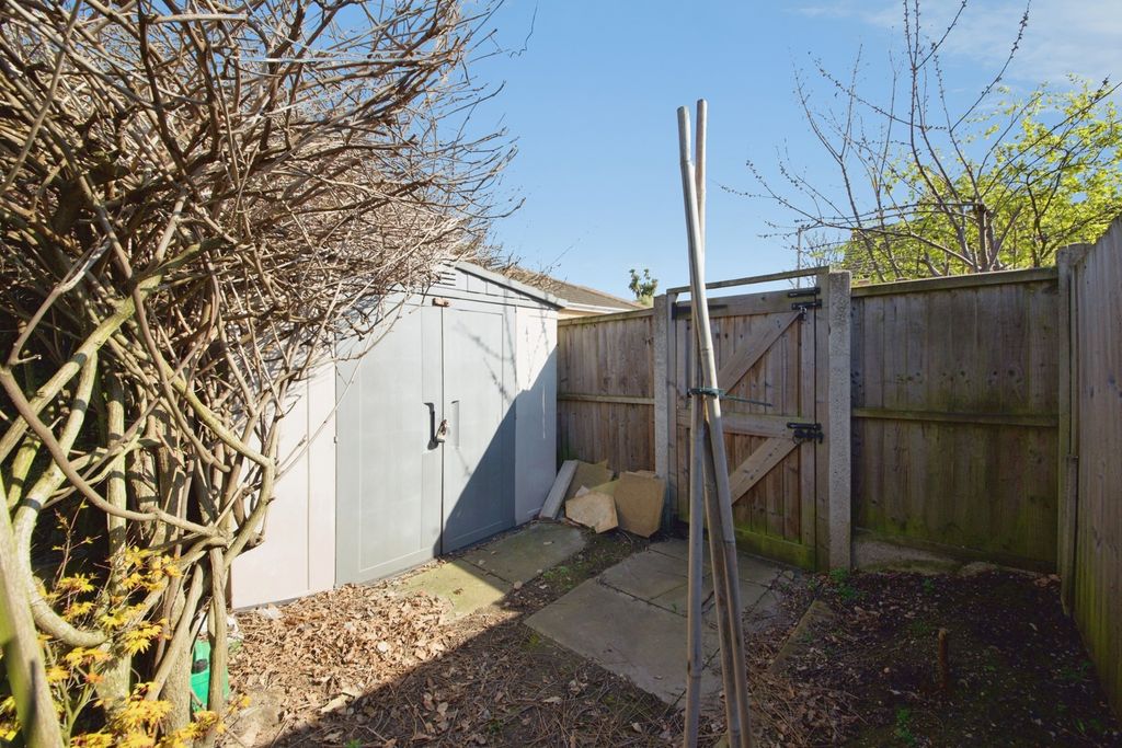 Property photo 3 of 15 Pbox-Img.Jpg