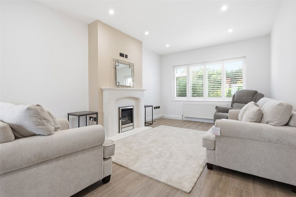 Property photo 3 of 19 Picture No. 39